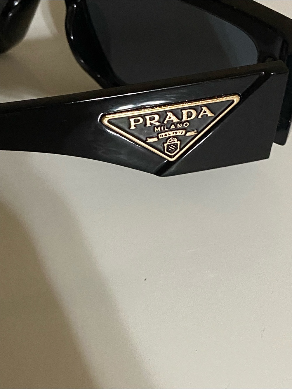 Prada Black Leather Bag, Chain Strap, Sunglasses & Pouch Set - Picture 10 of 13